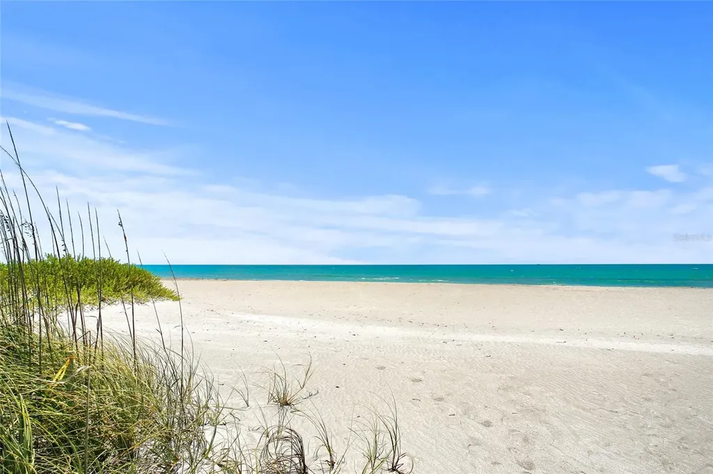 2830 Bay Shore Circle Sarasota FL 34234