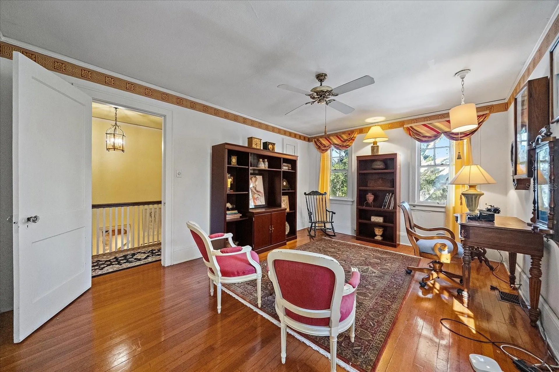 2830 Bay Shore Circle Sarasota FL 34234