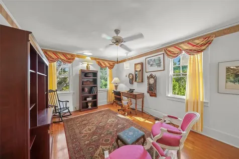 2830 Bay Shore Circle Sarasota FL 34234