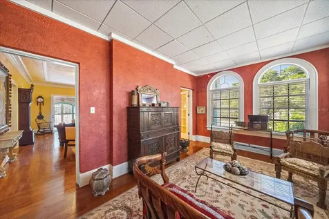 2830 Bay Shore Circle Sarasota FL 34234