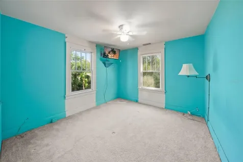 2830 Bay Shore Circle Sarasota FL 34234