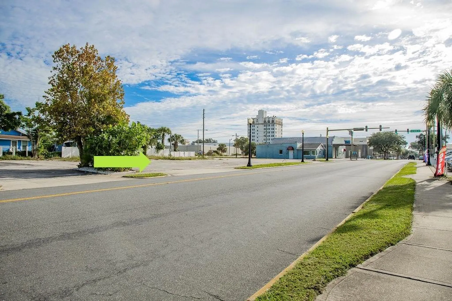 104 W Central Avenue Lake Wales FL 33853
