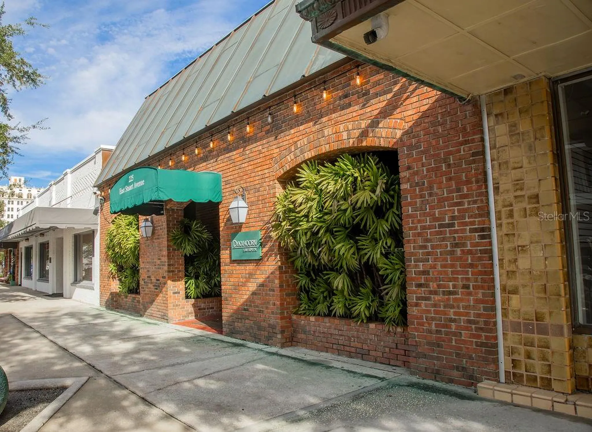 104 W Central Avenue Lake Wales FL 33853