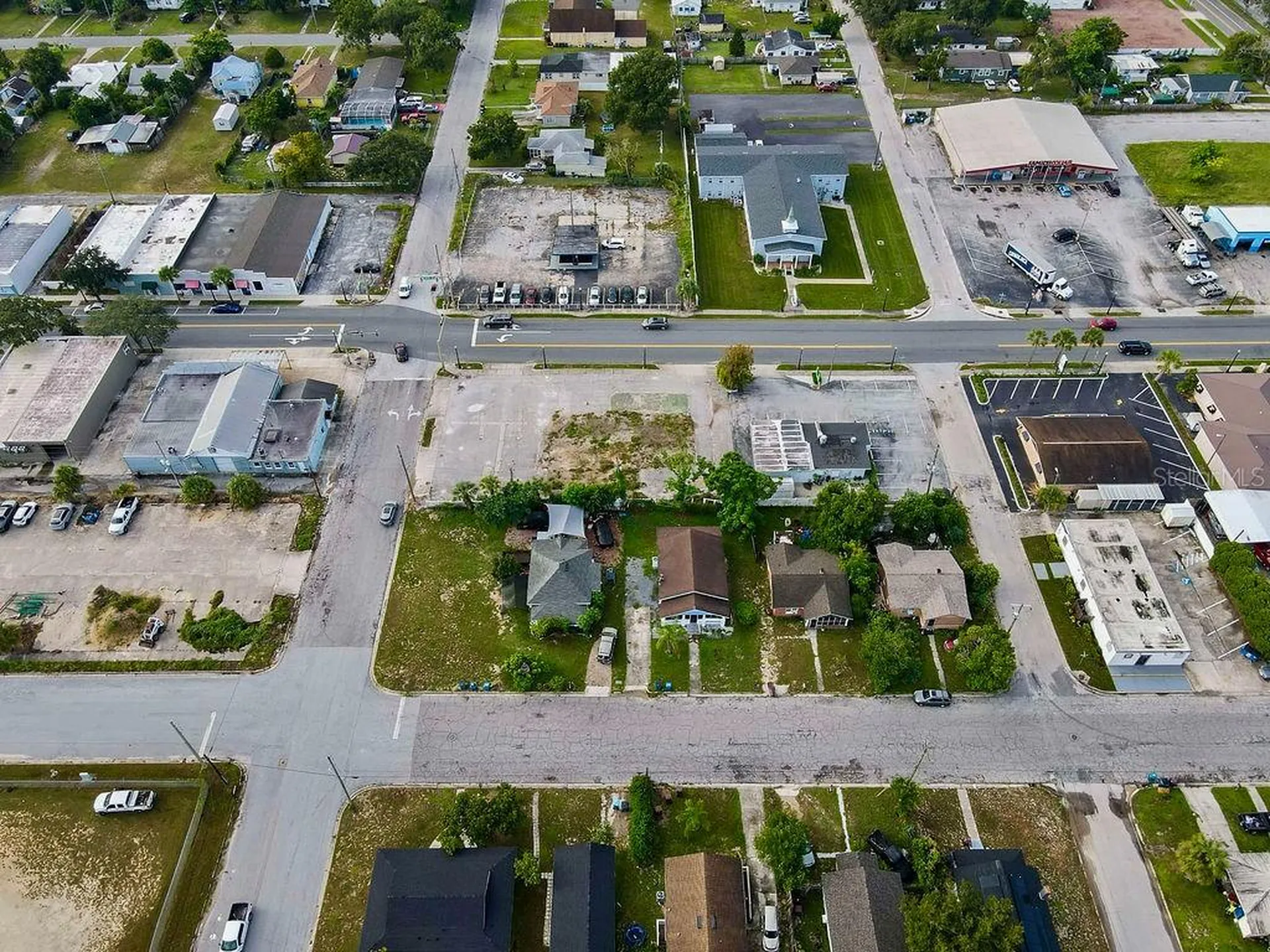 104 W Central Avenue Lake Wales FL 33853