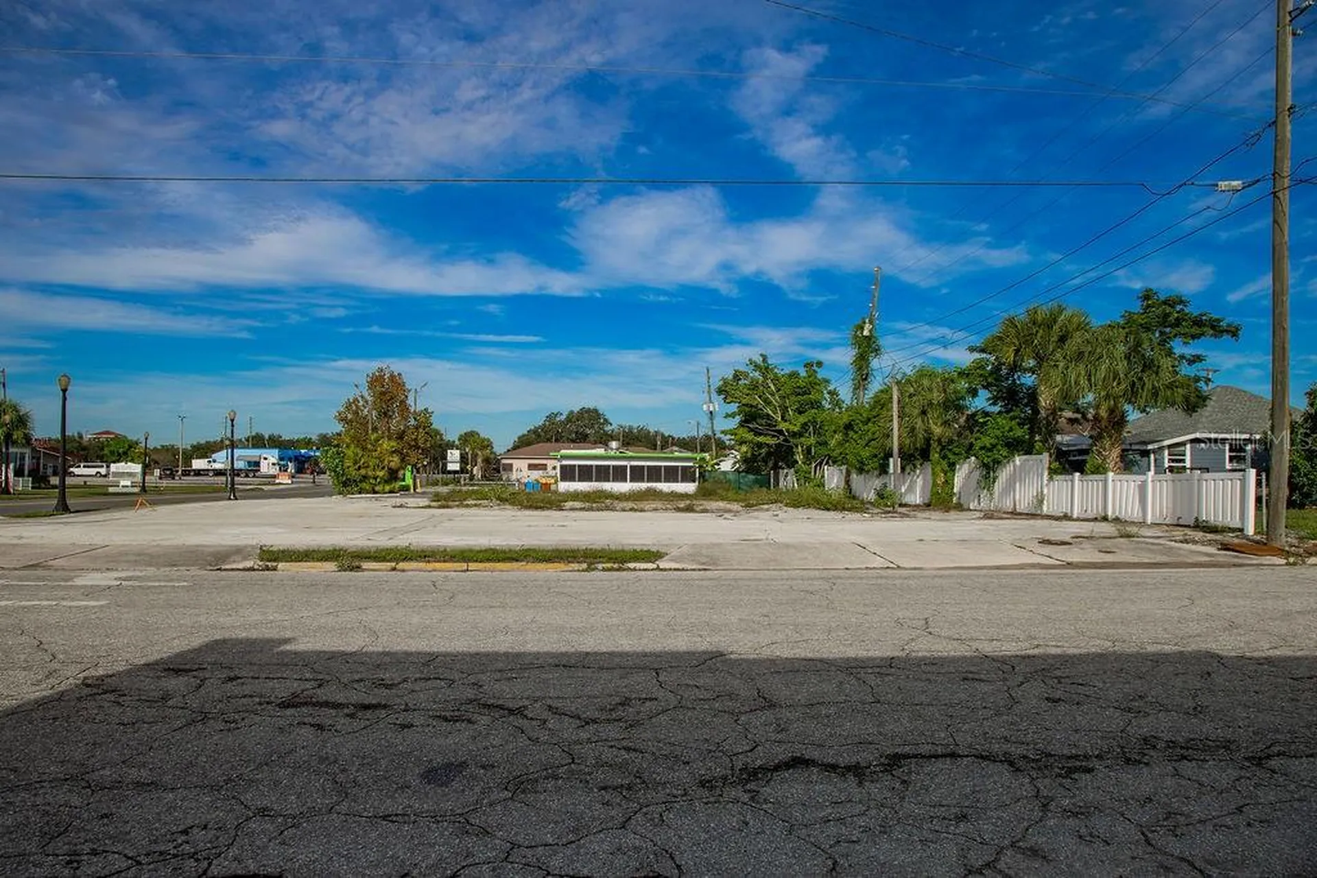104 W Central Avenue Lake Wales FL 33853