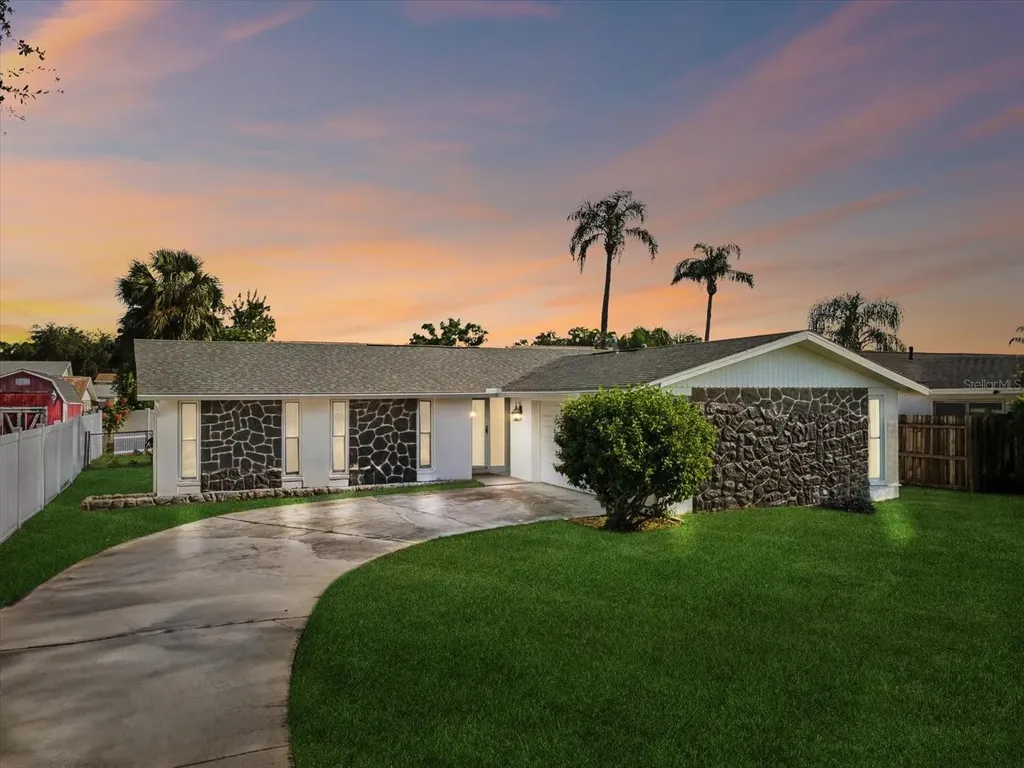 12367 82nd Avenue Seminole FL 33772