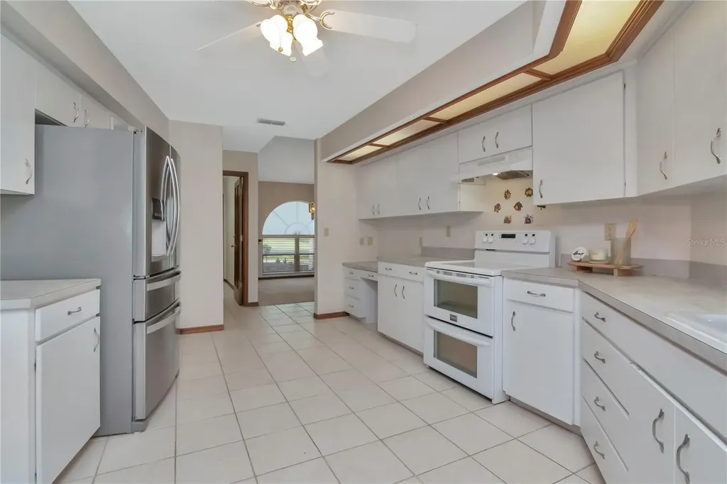 1615 Lady Bowers Trail Lakeland FL 33809