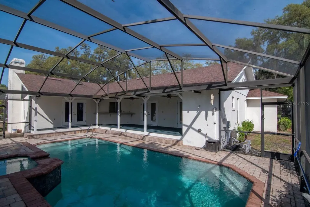 1615 Lady Bowers Trail Lakeland FL 33809