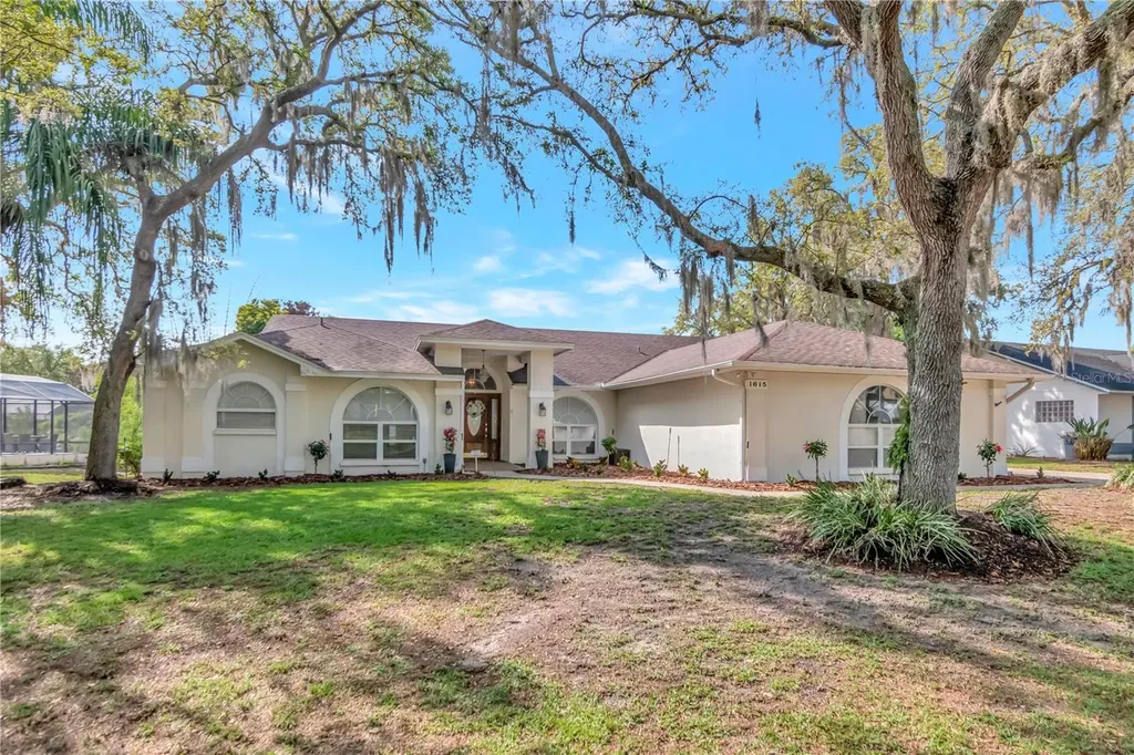 1615 Lady Bowers Trail Lakeland FL 33809