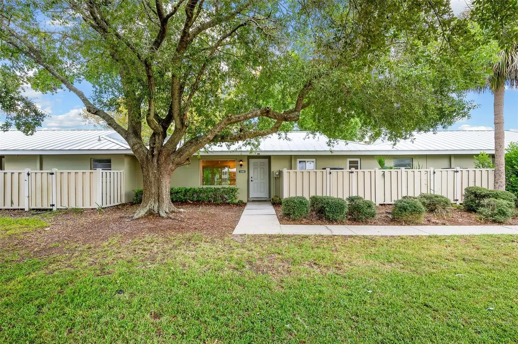 11280 W Bayshore Drive Crystal River FL 34429