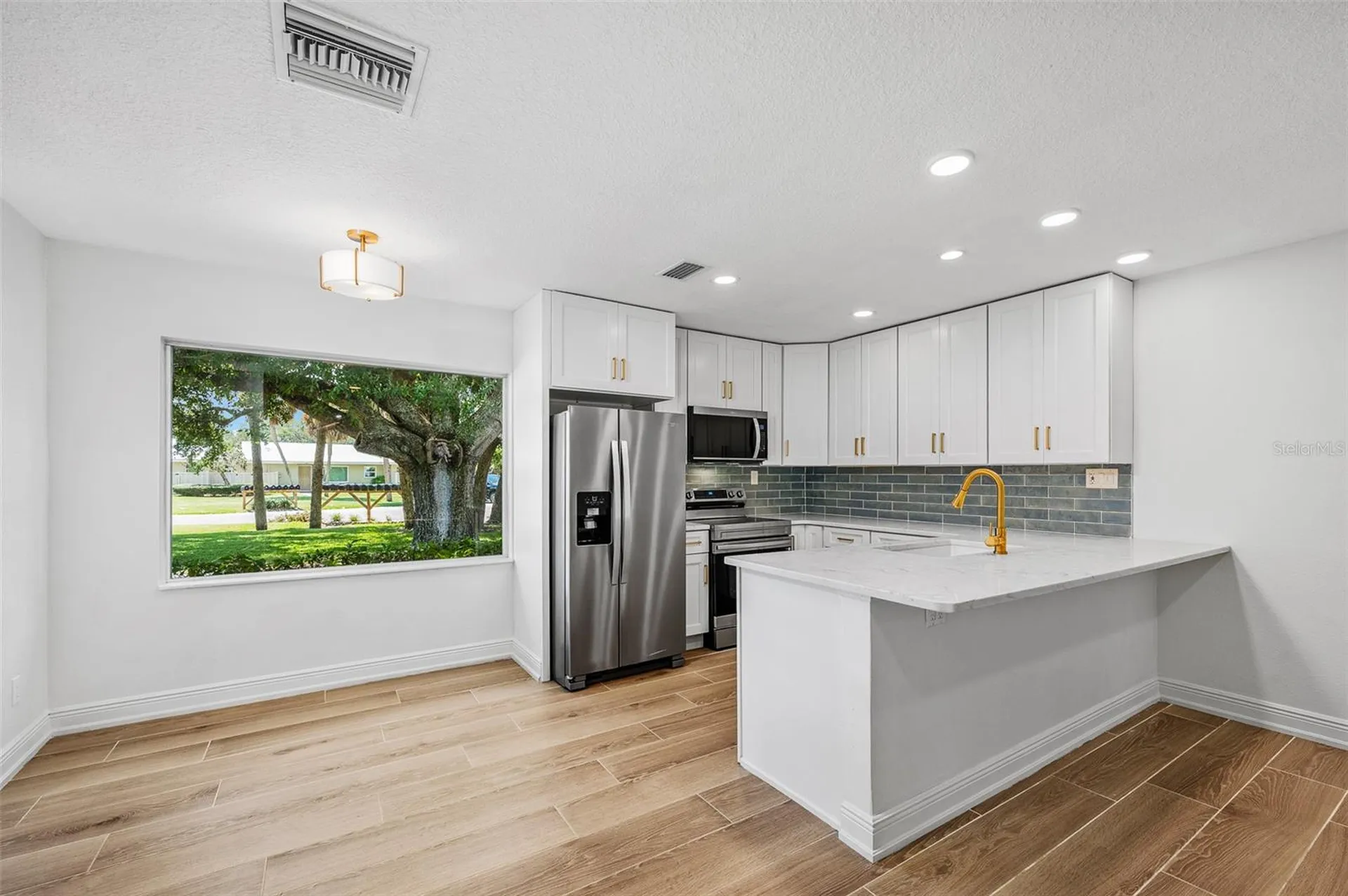 11280 W Bayshore Drive Crystal River FL 34429