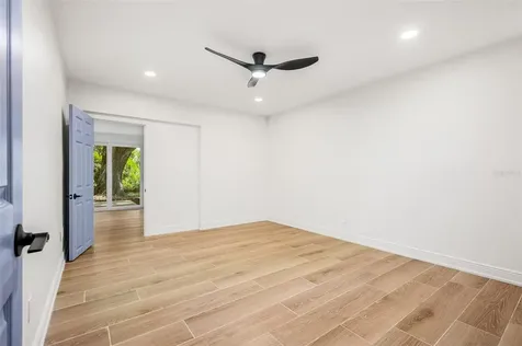 11280 W Bayshore Drive Crystal River FL 34429
