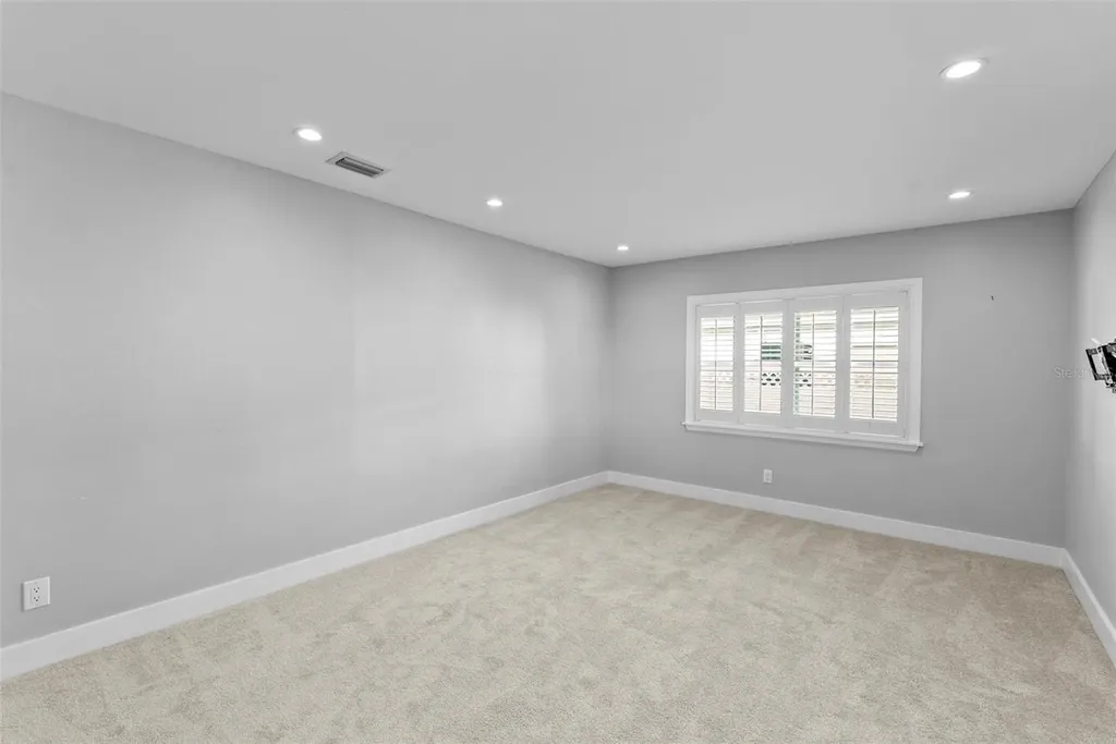 710 S Davis Boulevard Tampa FL 33606
