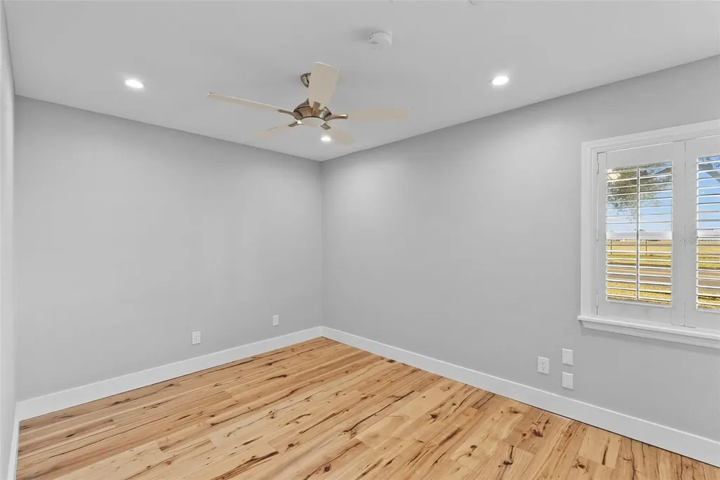 710 S Davis Boulevard Tampa FL 33606