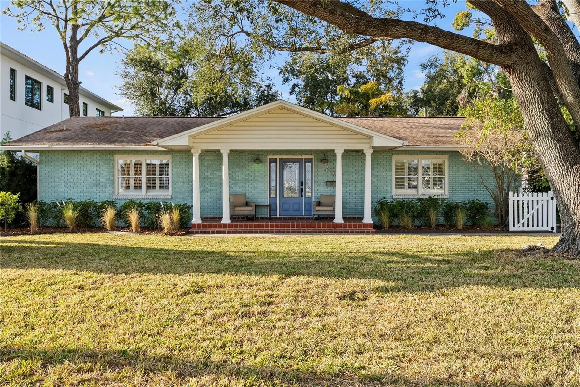 710 S Davis Boulevard Tampa FL 33606