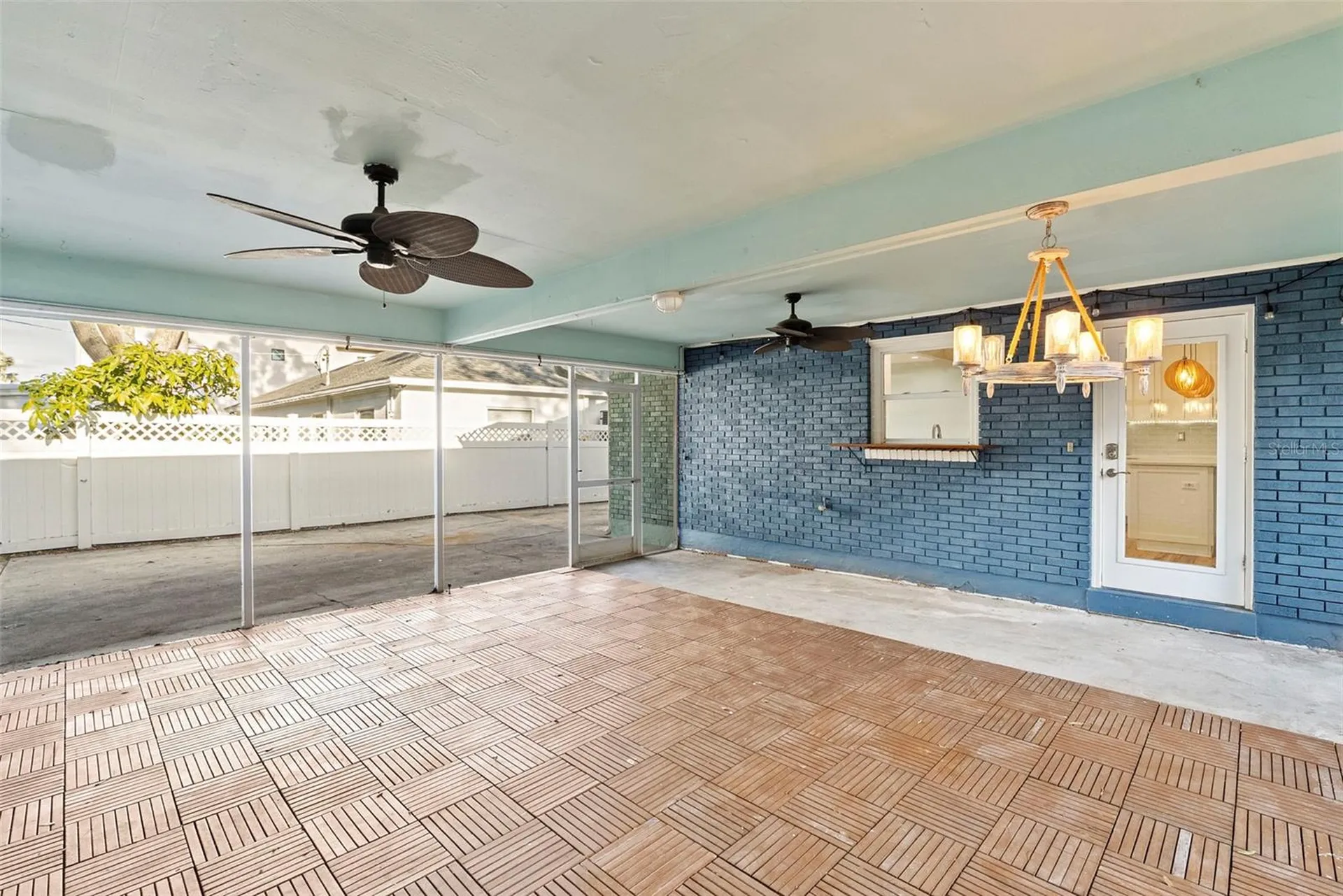 710 S Davis Boulevard Tampa FL 33606