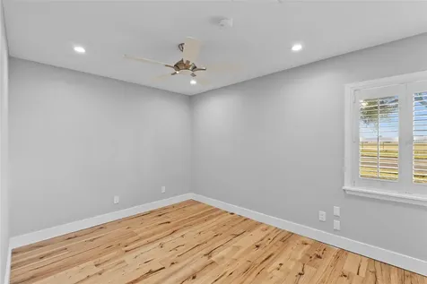 710 S Davis Boulevard Tampa FL 33606