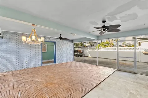 710 S Davis Boulevard Tampa FL 33606