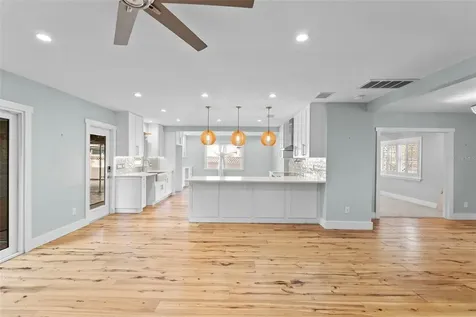 710 S Davis Boulevard Tampa FL 33606