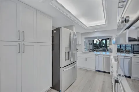 5880 Midnight Pass Road Sarasota FL 34242