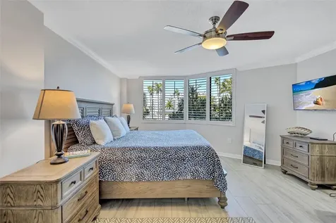 5880 Midnight Pass Road Sarasota FL 34242