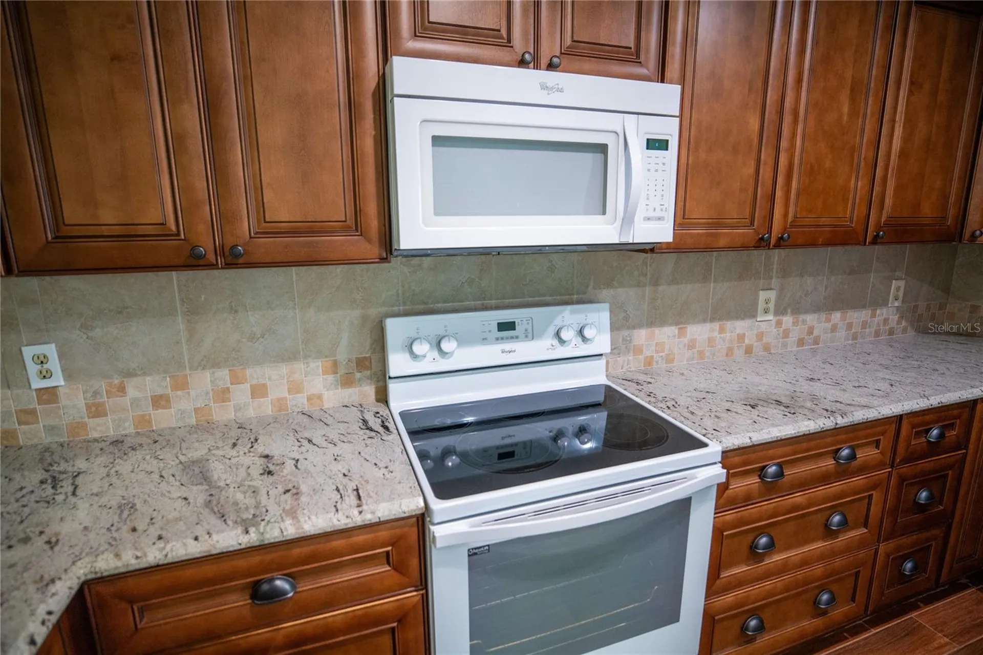 8 Escondido Circle Altamonte Springs FL 32701