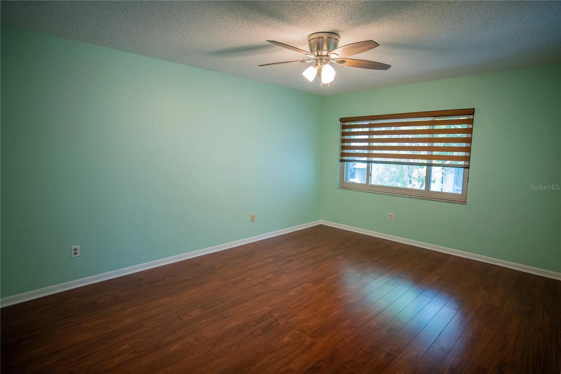 8 Escondido Circle Altamonte Springs FL 32701