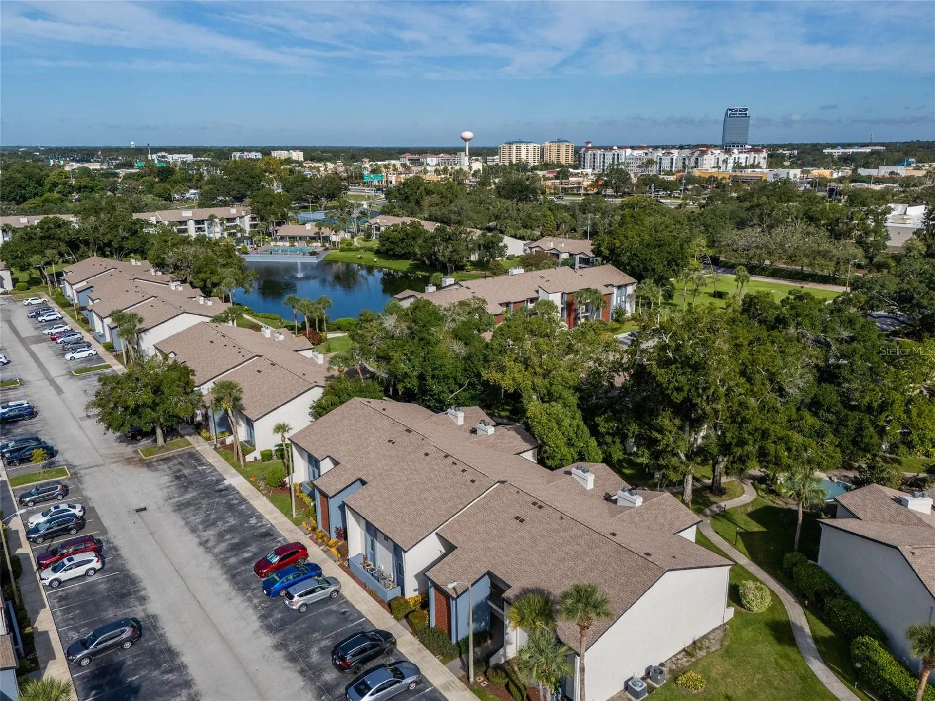8 Escondido Circle Altamonte Springs FL 32701