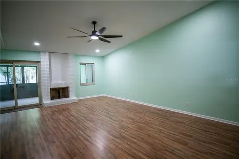 8 Escondido Circle Altamonte Springs FL 32701