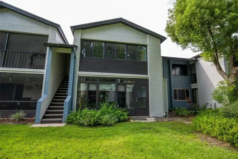 8 Escondido Circle Altamonte Springs FL 32701