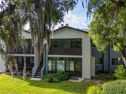 8 Escondido Circle Altamonte Springs FL 32701