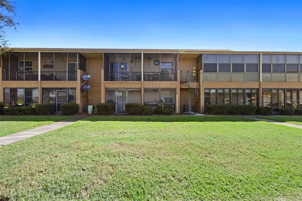 1640 Juno Trail Astor FL 32102