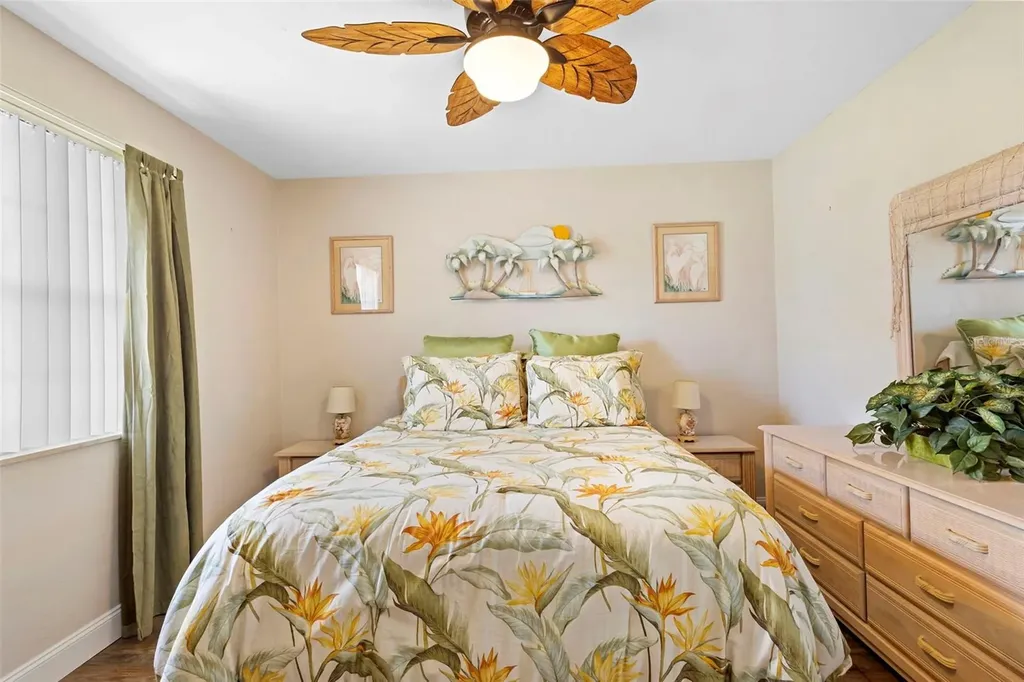 1640 Juno Trail Astor FL 32102