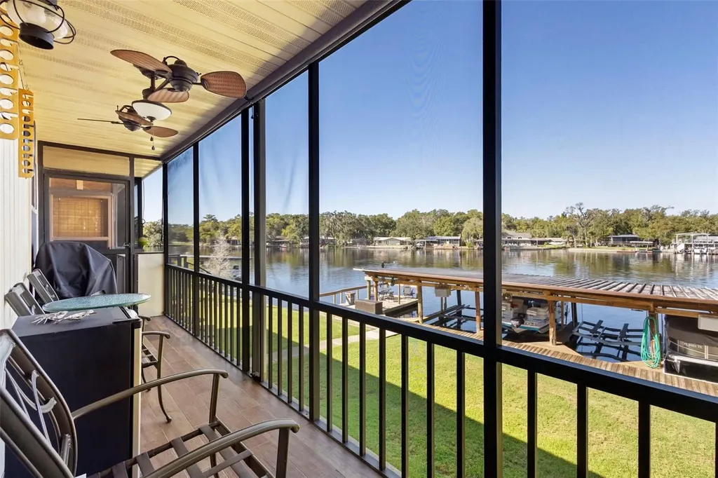 1640 Juno Trail Astor FL 32102
