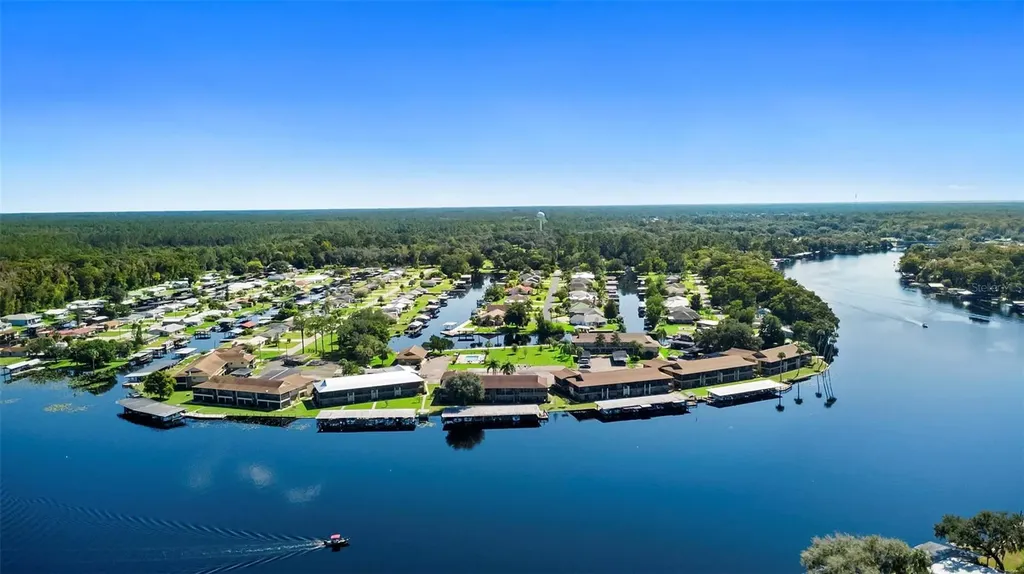 1640 Juno Trail Astor FL 32102