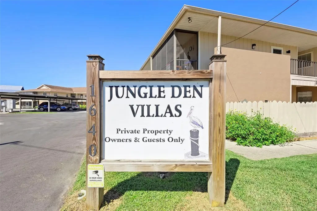 1640 Juno Trail Astor FL 32102