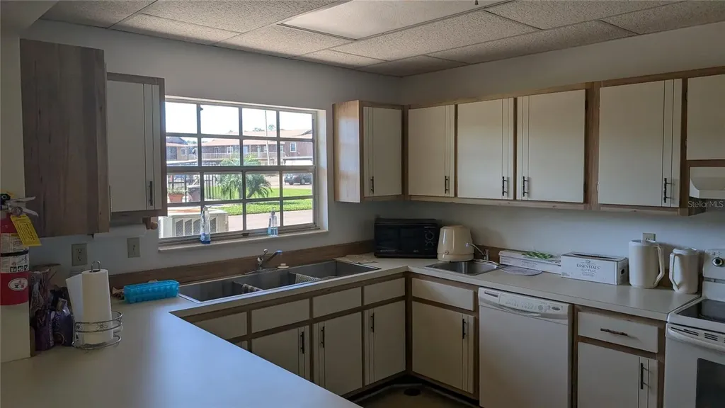 1640 Juno Trail Astor FL 32102