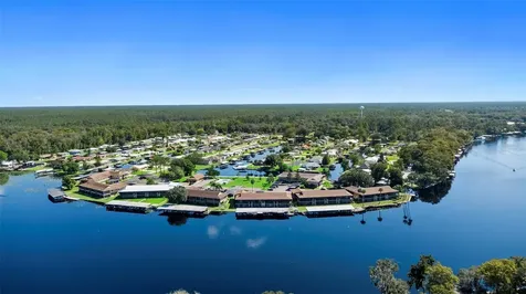 1640 Juno Trail Astor FL 32102