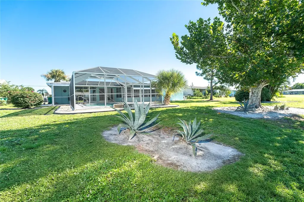 22549 Bolanos Court Port Charlotte FL 33952