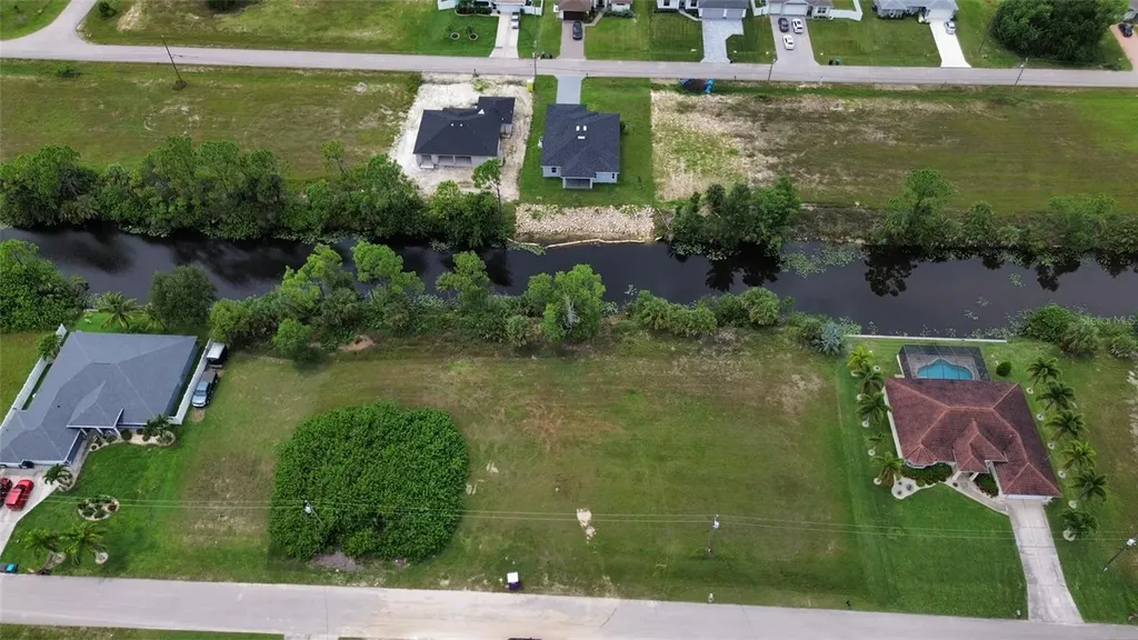 4140 NE 21st Place Cape Coral FL 33909
