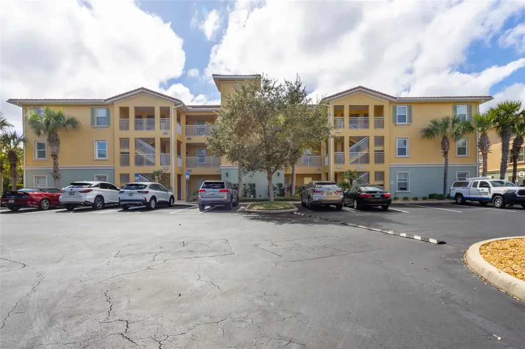 1300 Canopy Walk Lane Palm Coast FL 32137