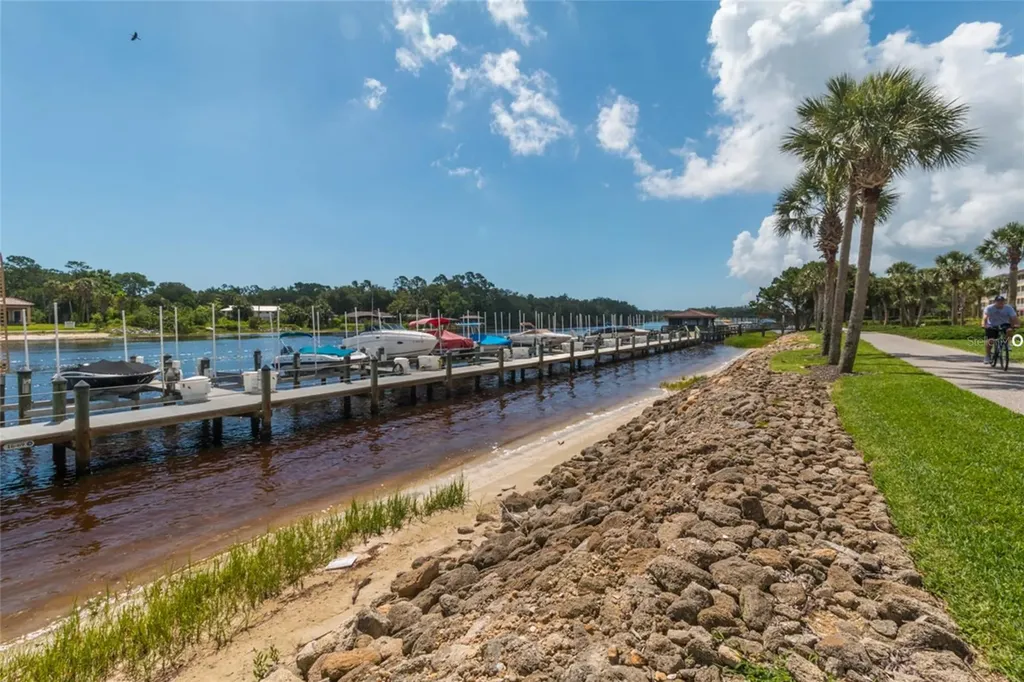 1300 Canopy Walk Lane Palm Coast FL 32137