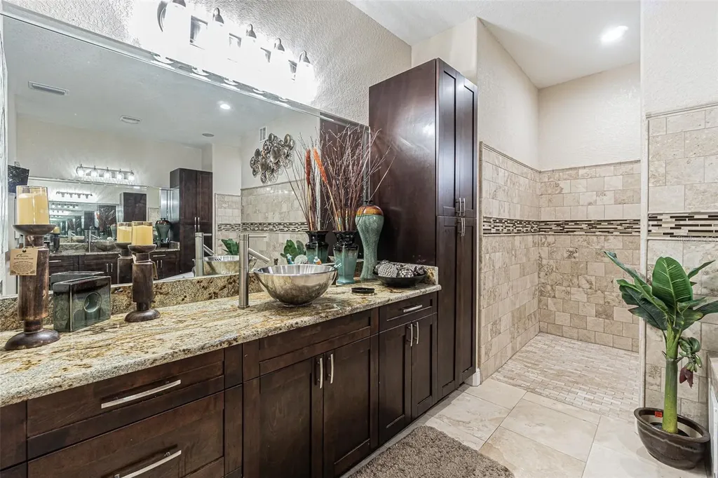 13102 Done Groven Drive Dover FL 33527