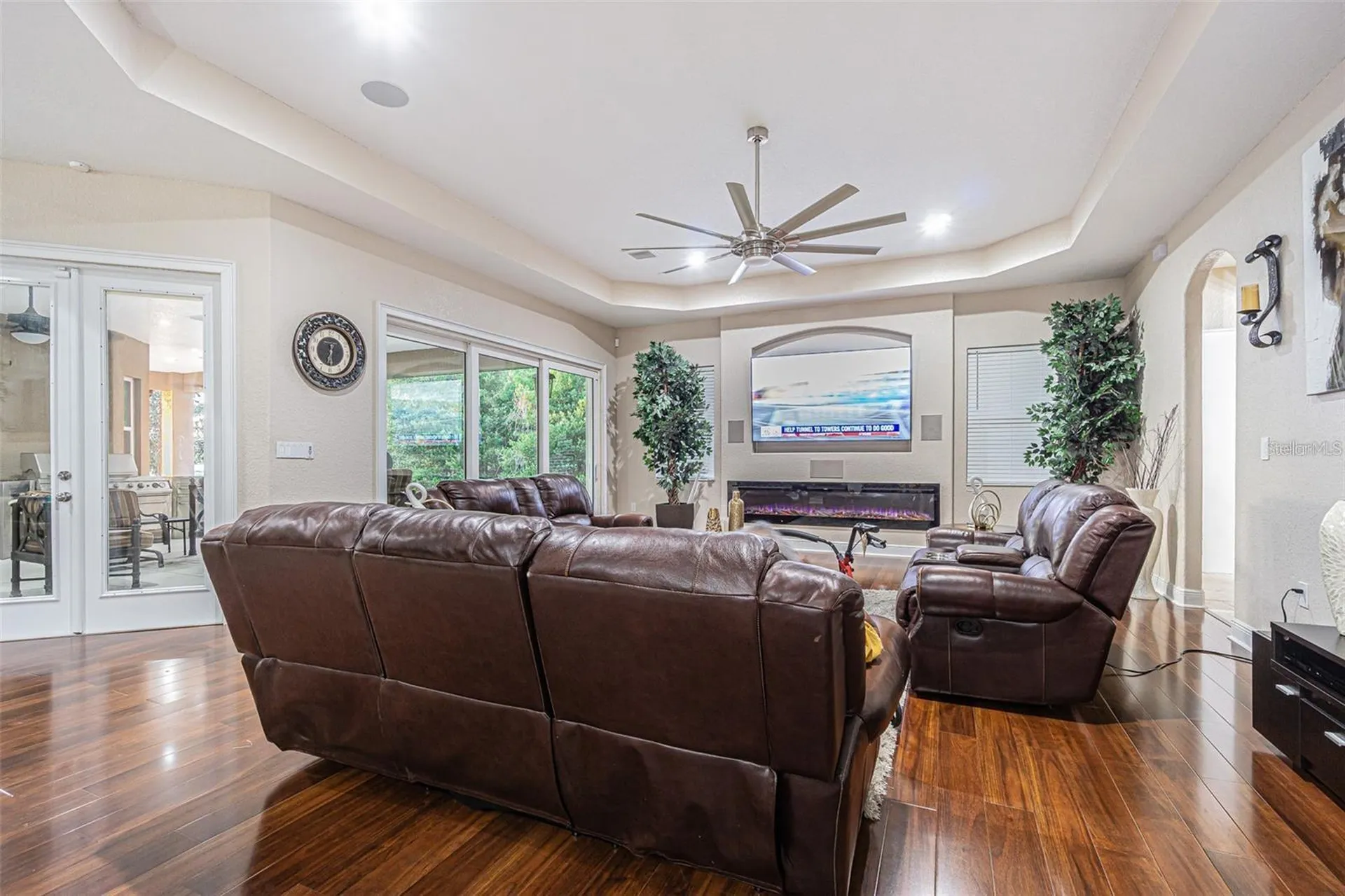 13102 Done Groven Drive Dover FL 33527