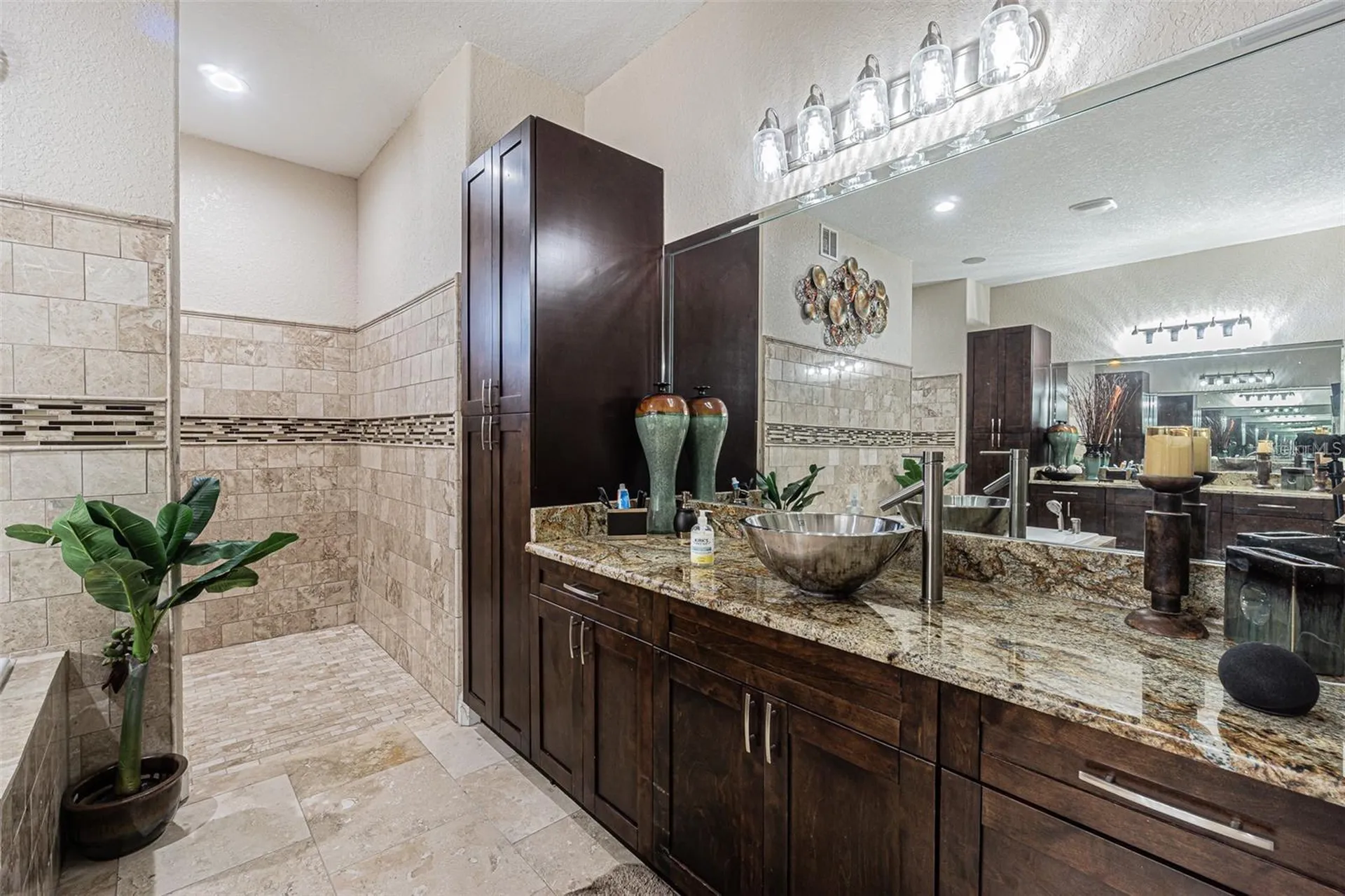 13102 Done Groven Drive Dover FL 33527