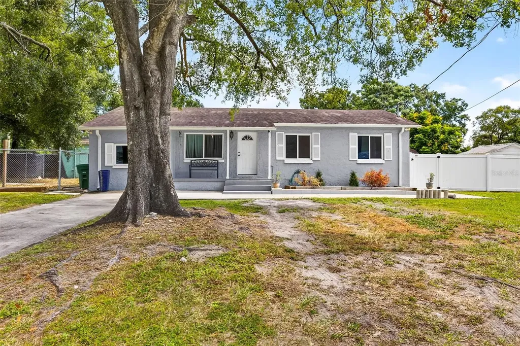 10111 N 17th Street Tampa FL 33612