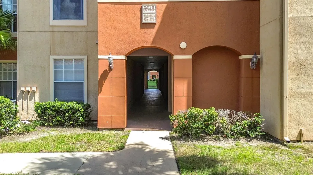 5548 Metrowest Boulevard Orlando FL 32811