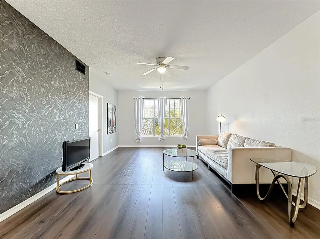 5548 Metrowest Boulevard Orlando FL 32811