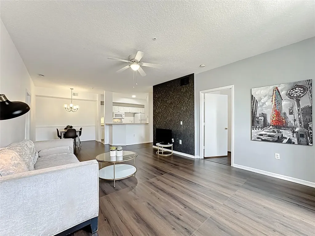 5548 Metrowest Boulevard Orlando FL 32811