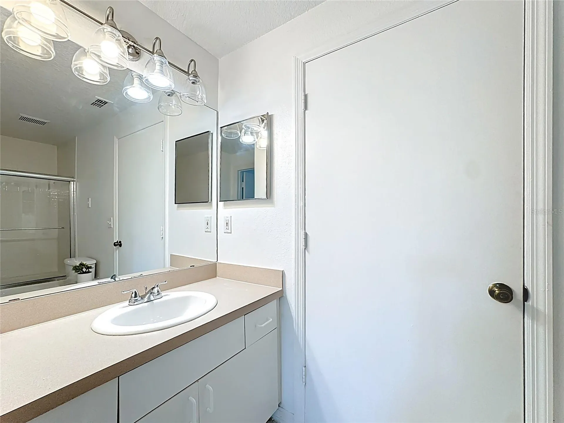 5548 Metrowest Boulevard Orlando FL 32811